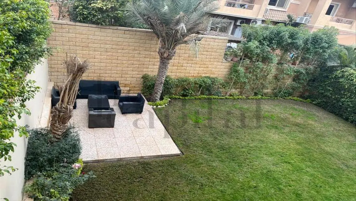 شقة فخمة للبيع في قلب المدينة