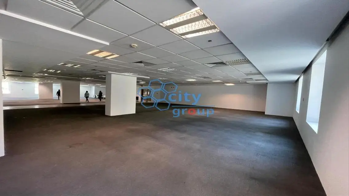 Investment Opportunity: Office for Sale with 1000 Square Meters