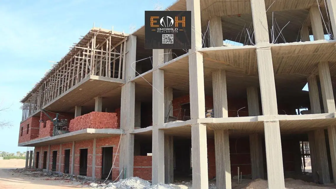 Luxury Apartment for Sale with Spacious Design