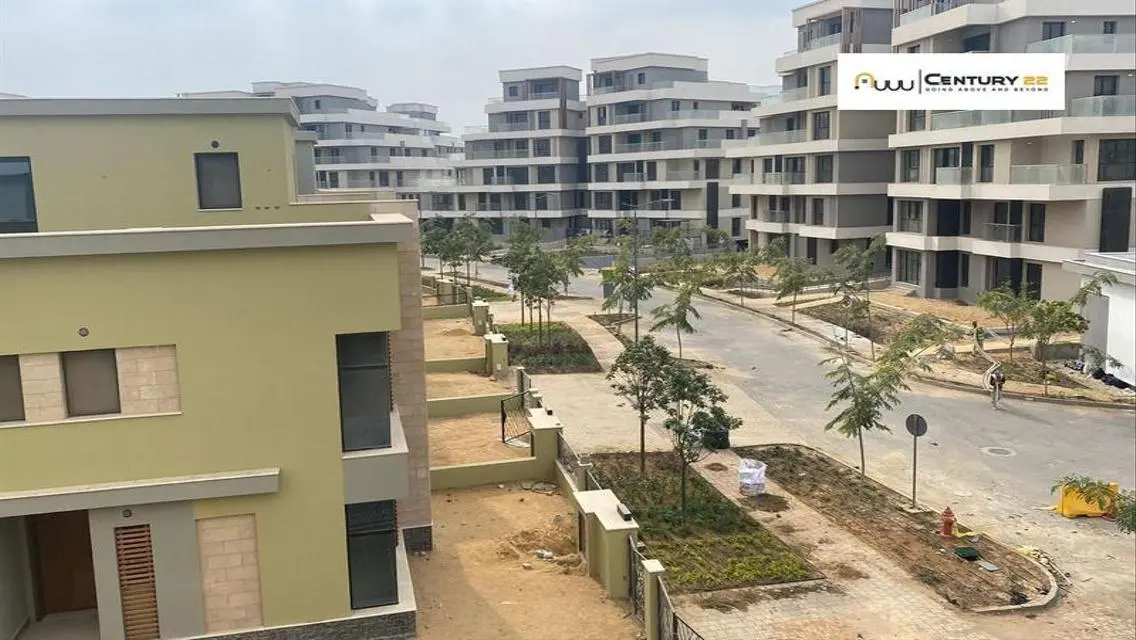 Luxury Apartment for Sale at 20-V Residence