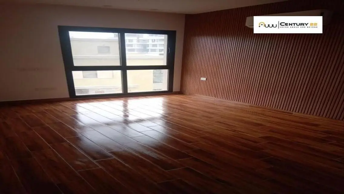Luxury Apartment for Sale at 20-V Residence