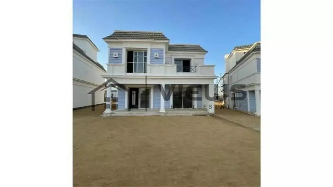 Luxurious Apartment in I-City with Private Garden and Stunning Views