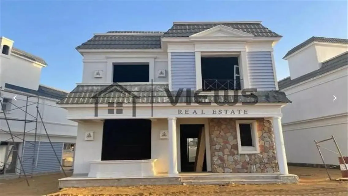Luxurious Apartment in I-City with Private Garden and Stunning Views