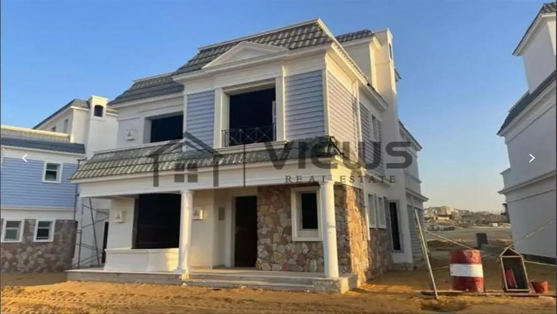 Luxurious Apartment in I-City with Private Garden and Stunning Views