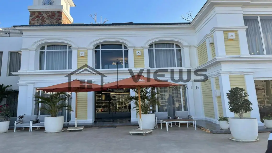 Luxurious Apartment in I-City with Private Garden and Stunning Views