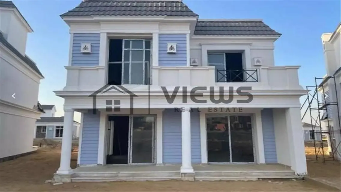 Luxurious Apartment in I-City with Private Garden and Stunning Views