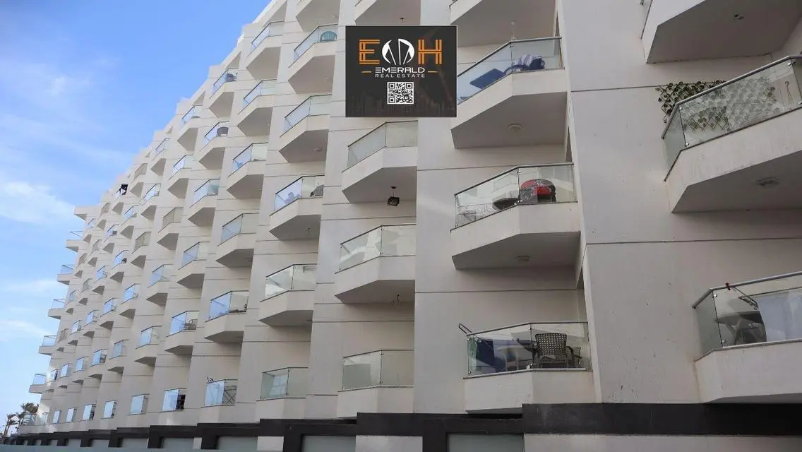 Luxury Apartment with Lake View for Sale