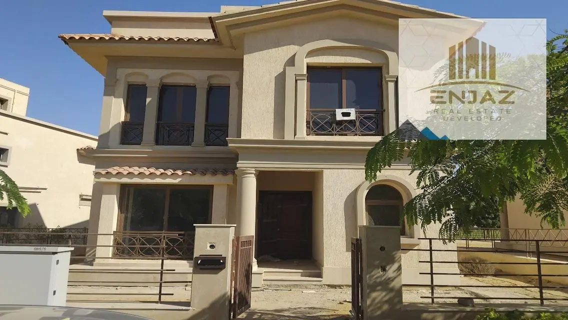 Luxurious Villa for Sale in D3