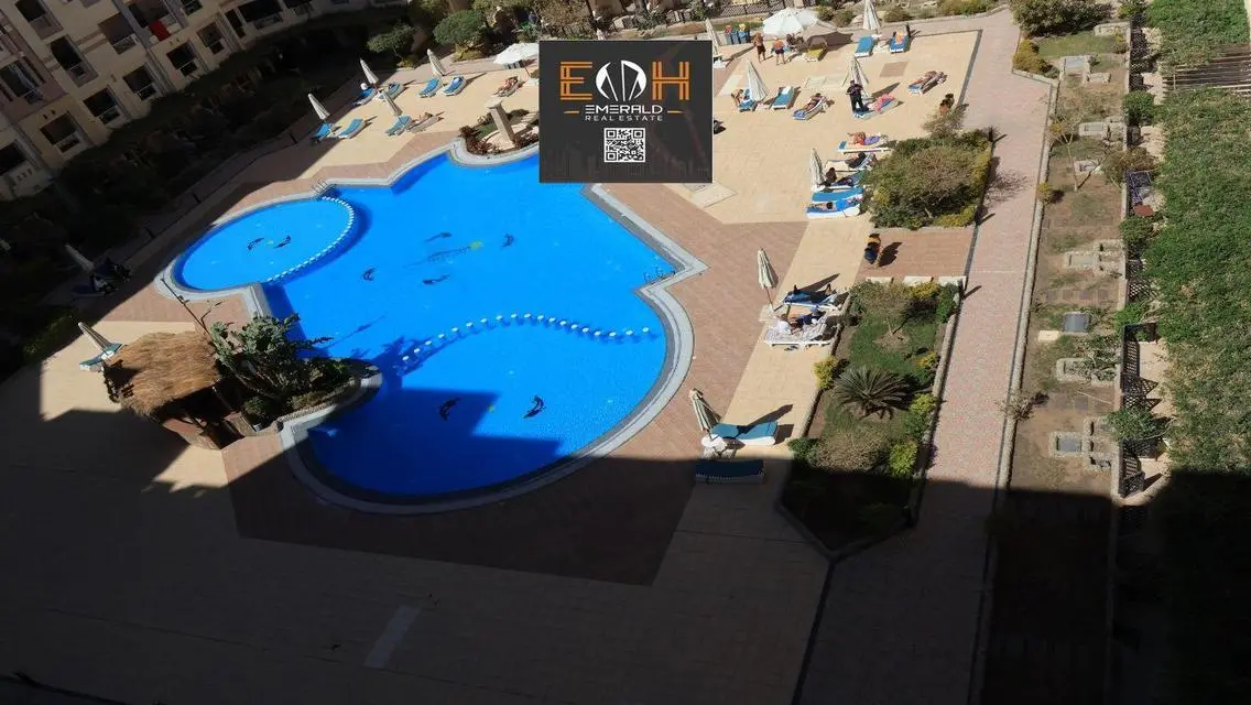 Luxury Villa in Florenza Khamsin with Amazing Features