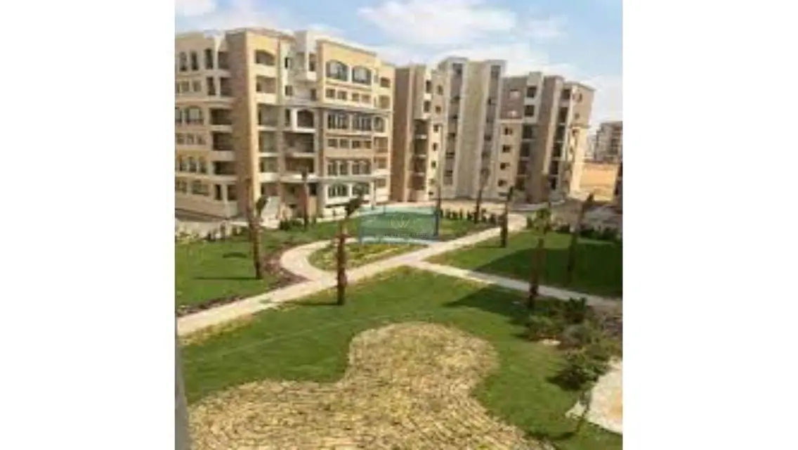 عقار راقي في قلب المدينة