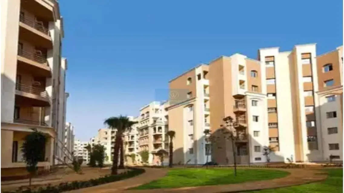عقار راقي في قلب المدينة