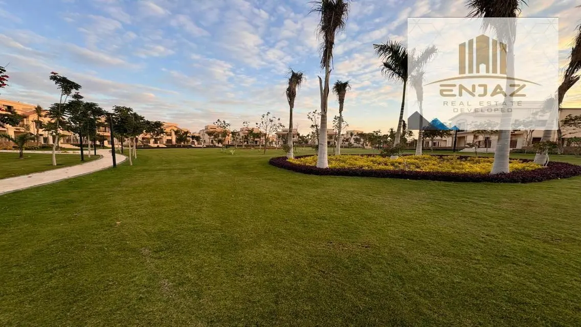 Luxury Property for Sale in Square Meters