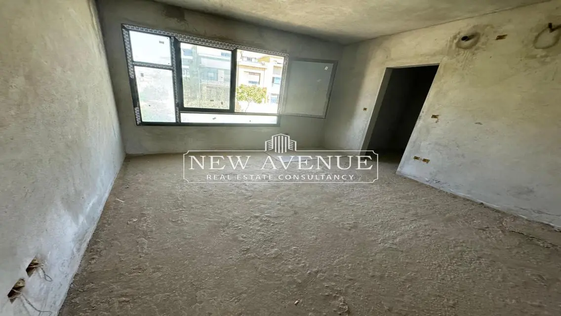Luxurious Apartment for Sale with Spacious Area
