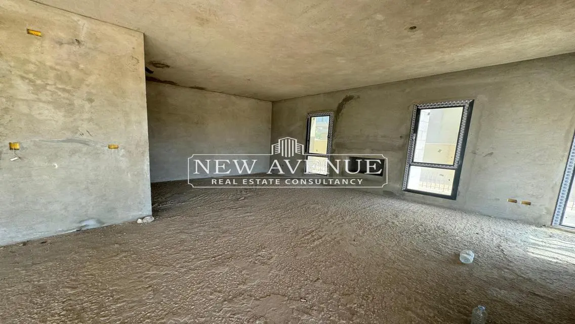 Luxurious Apartment for Sale with Spacious Area