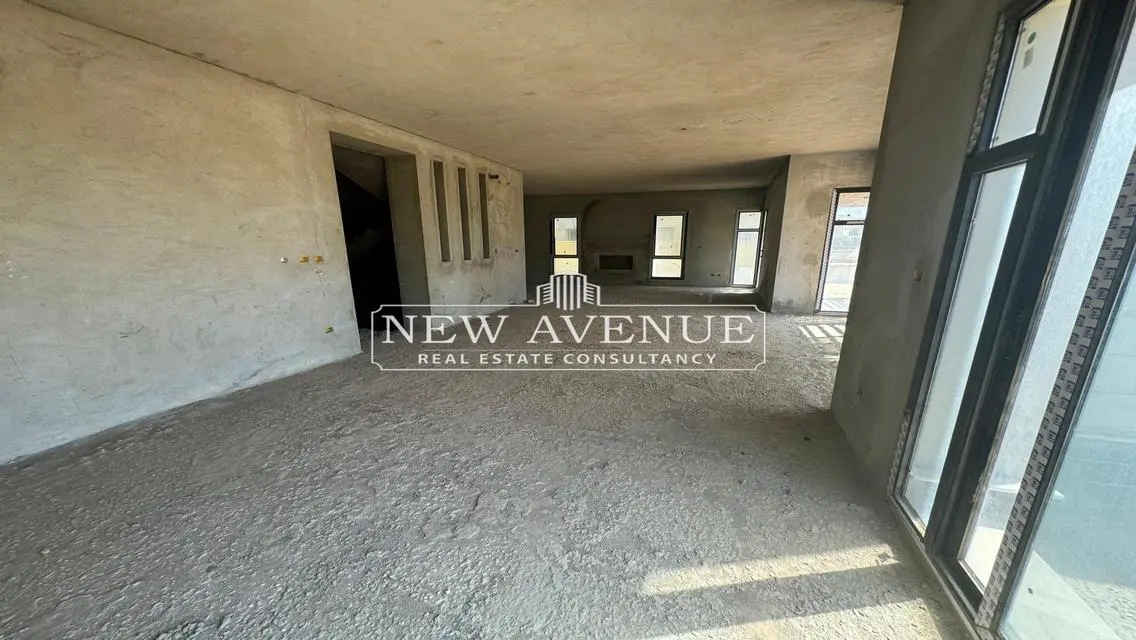 Luxurious Apartment for Sale with Spacious Area