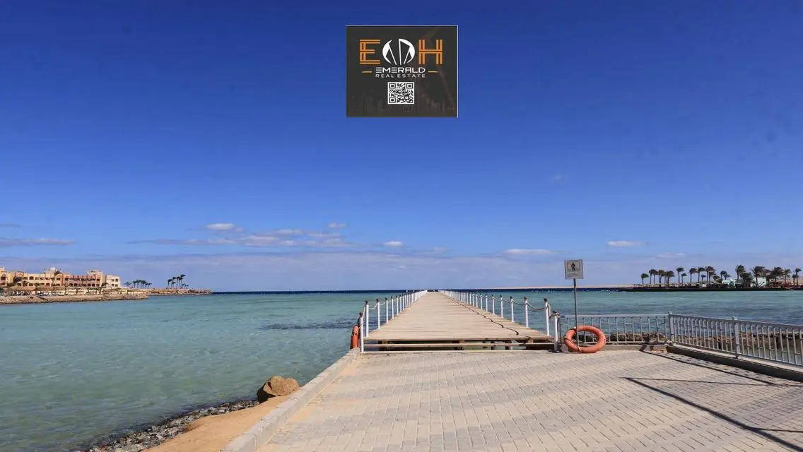 Luxury Apartment with Premium Amenities