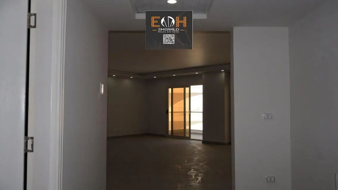 Luxury Apartment with Premium Amenities