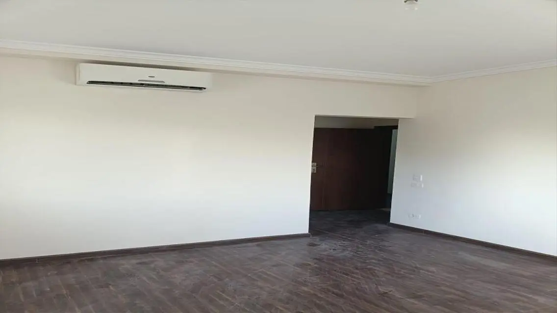 Luxury Apartment in Up City Towers with Pool and Private Garden