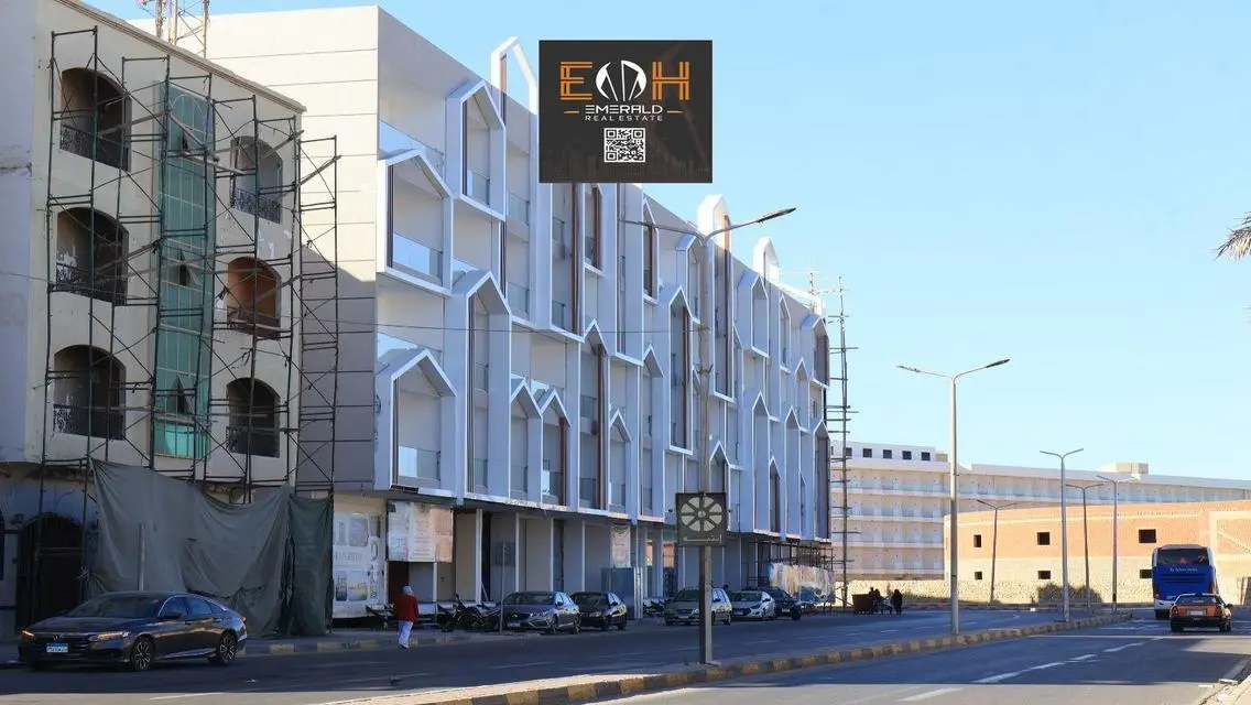 Luxury Apartment for Sale with Ample Space