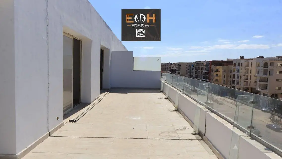 Luxury Apartment with Stunning View - 1300 sqm