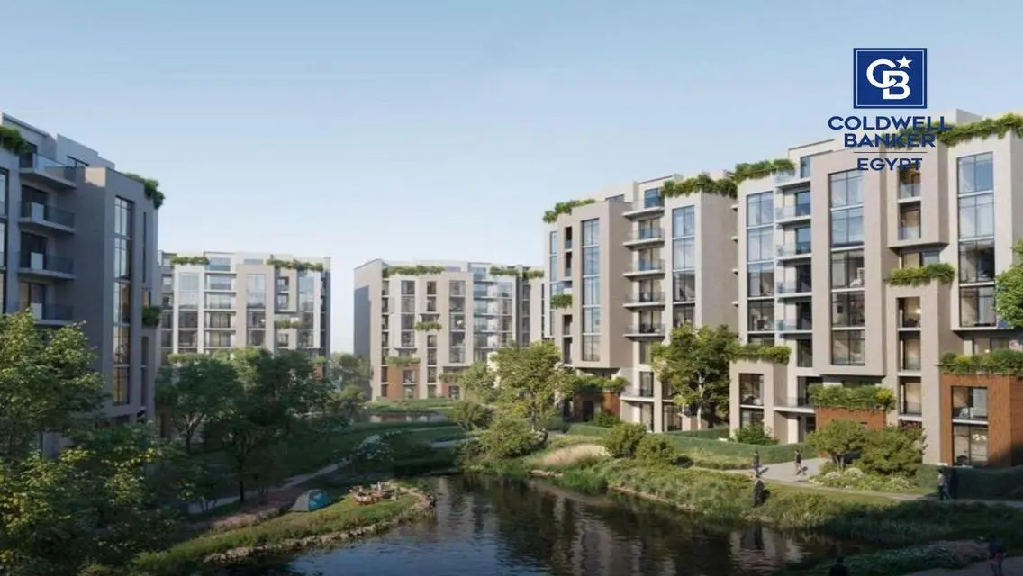 Luxury Apartment with Stunning Lake View