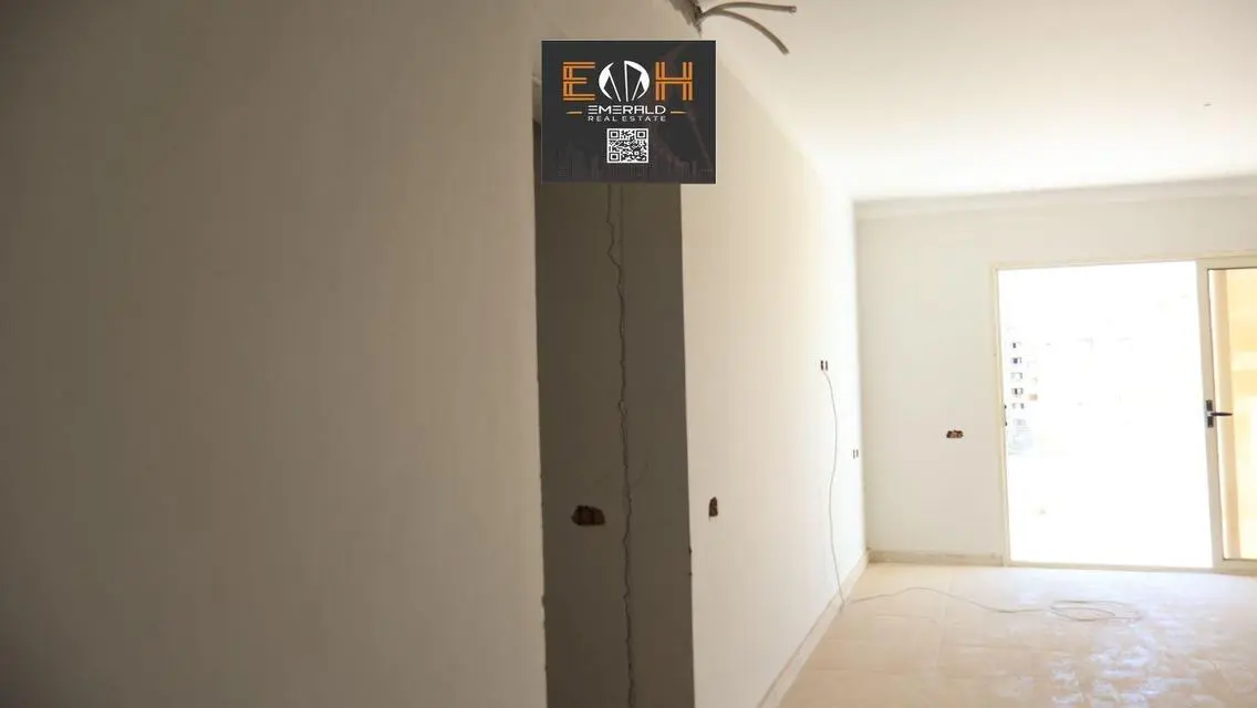 Luxurious Apartment with Stunning Views and Fantastic Amenities