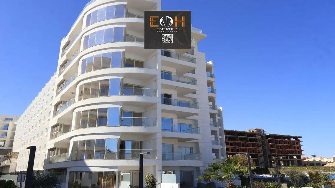 Luxury Apartment for Sale with Spacious Layout in Prime Location