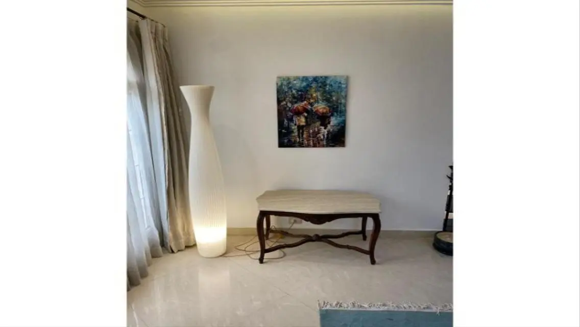 Luxurious Villa with Stunning Views and Private Garden