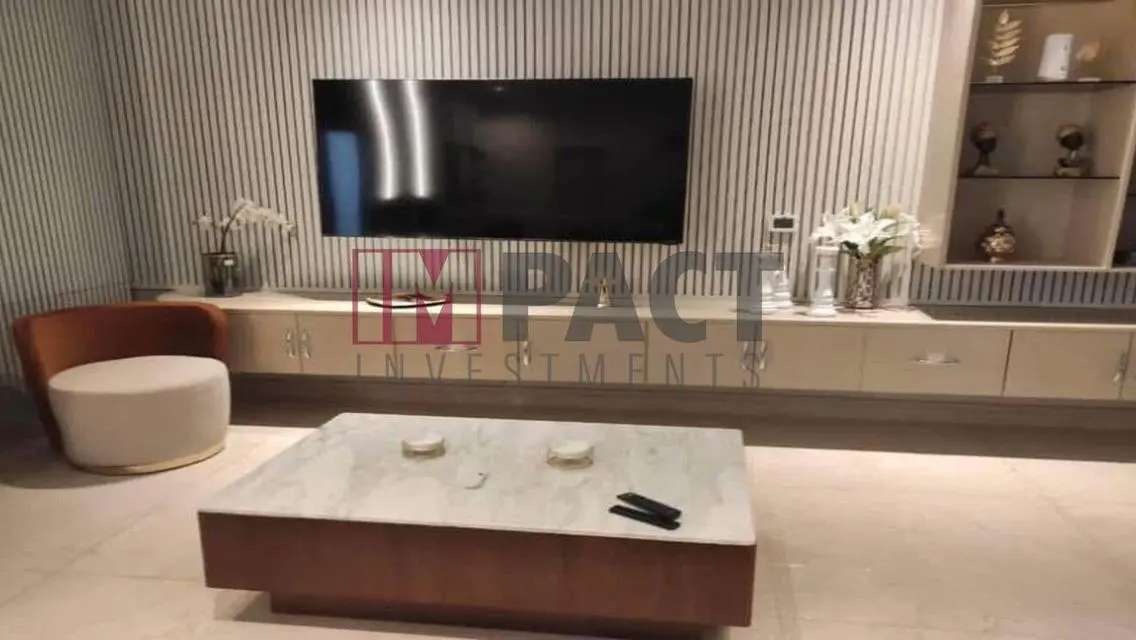Luxurious Villa for Sale with 248 Square Meters of Modern Design
