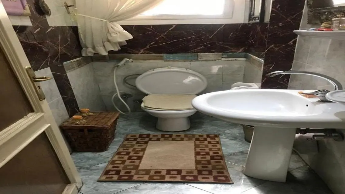 Spacious Apartment for Sale in Phase 3