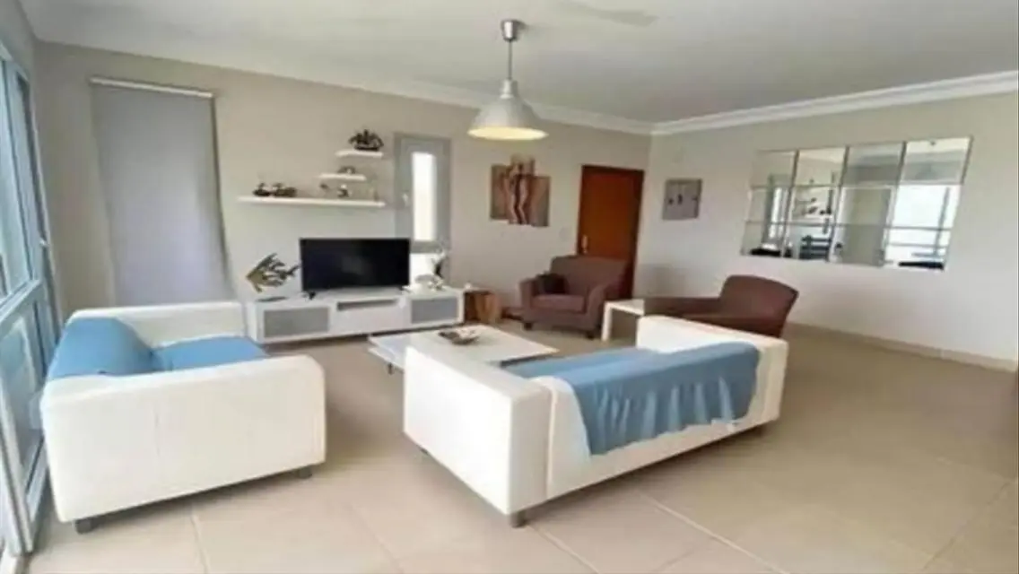 Luxury Villa for Sale with Stunning Lake Views