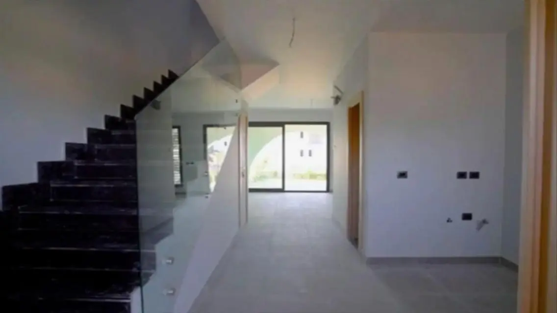 Luxury Villa for Sale with Stunning Lake Views