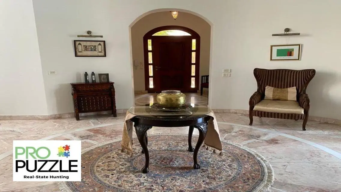 Luxury Villa for Sale in Lakes