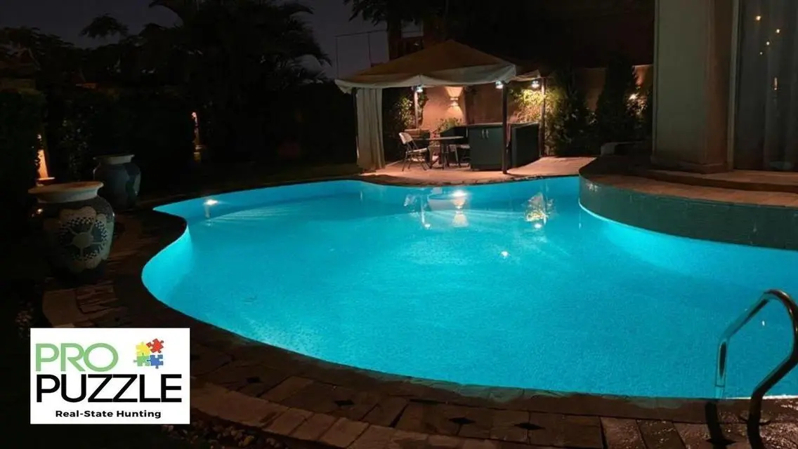 Luxury Villa for Sale in Lakes