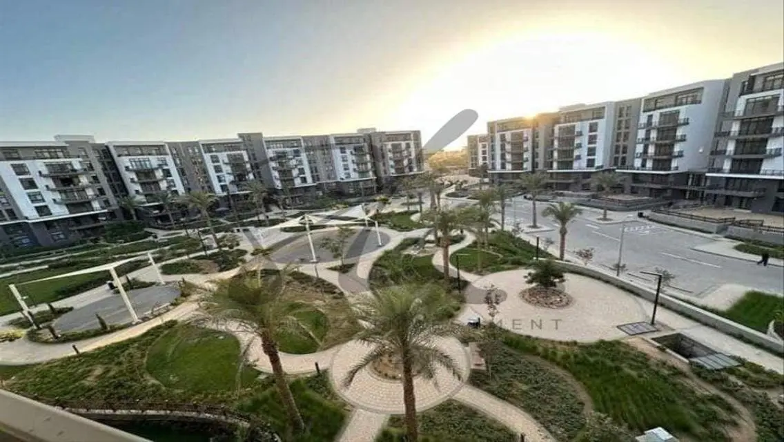 Sawan Lake: Luxurious Home with a Stunning View