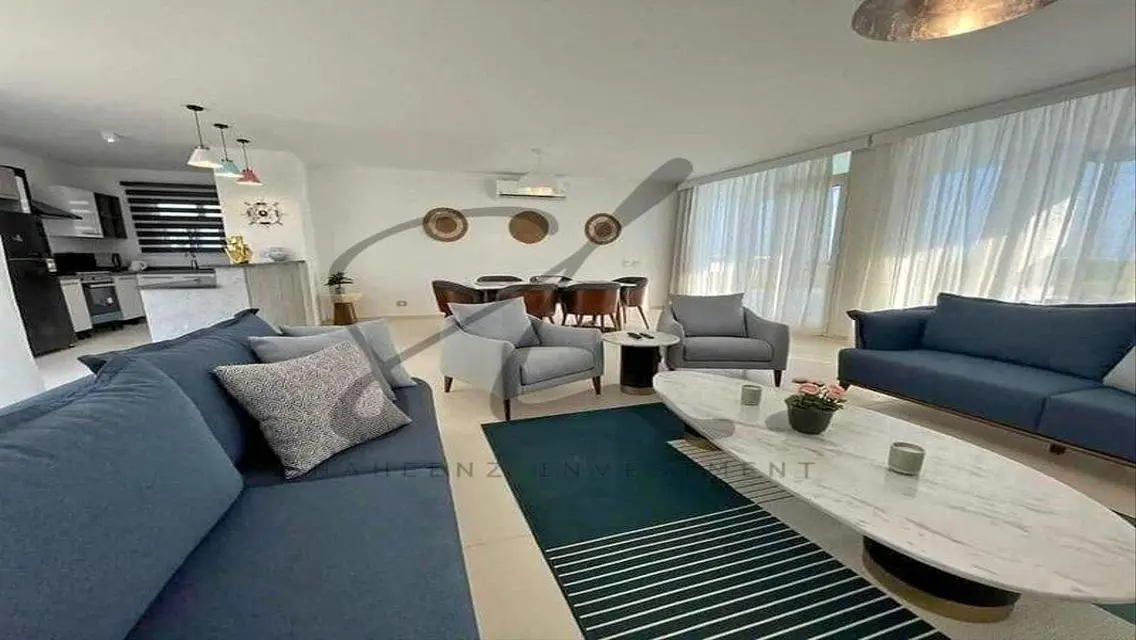 Sawan Lake: Luxurious Home with a Stunning View