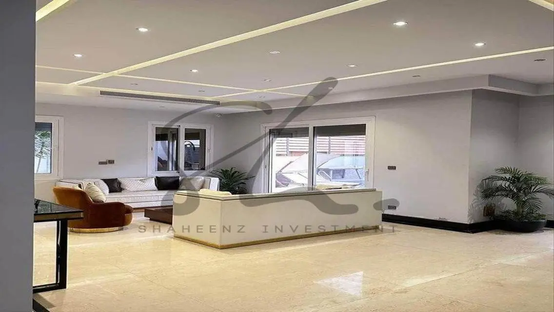 Sawan Lake: Luxurious Home with a Stunning View