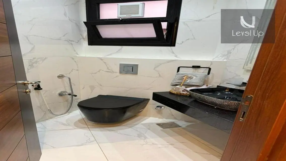 Luxury Apartment for Sale with Spacious Area in Prime Location