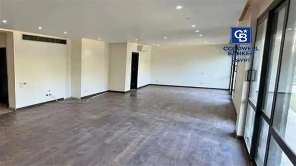 Luxury Apartment in Prime Location