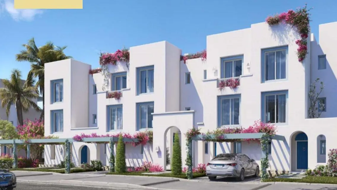 Luxury Apartment for Sale with Balcony and Shared Pool