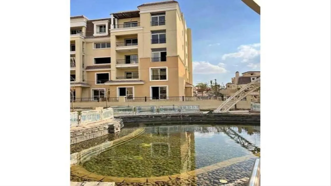Luxury Apartment with Lake View in the City Center