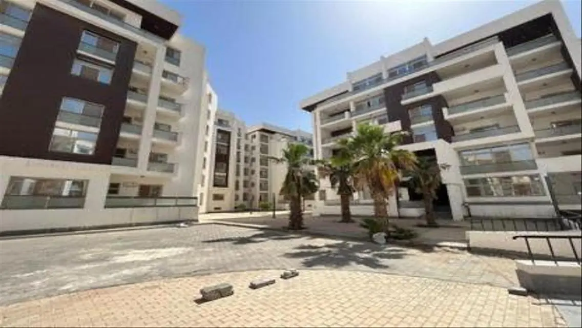 فيلا فاخرة للبيع بم amenities مدهشة