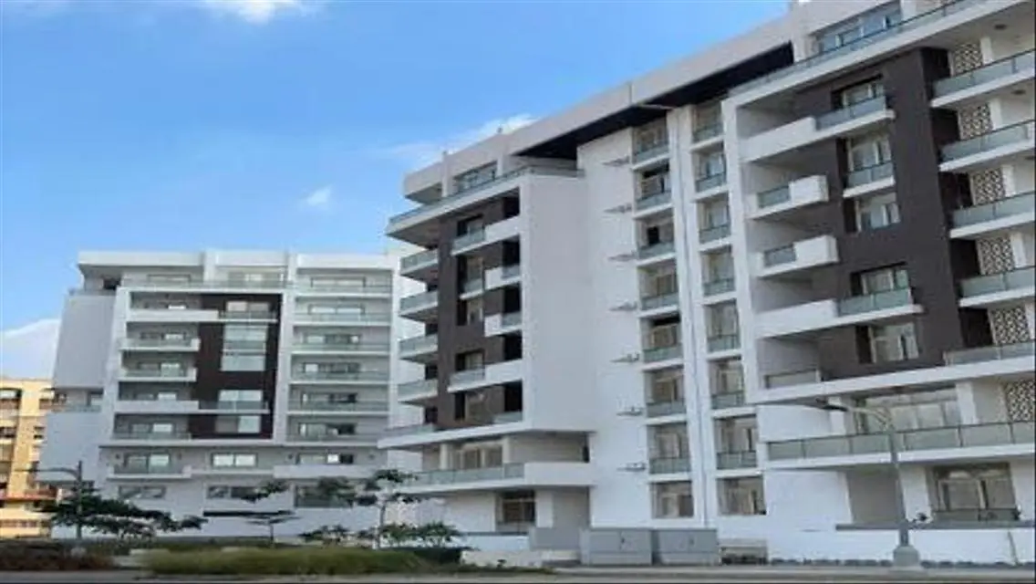 فيلا فاخرة للبيع بم amenities مدهشة