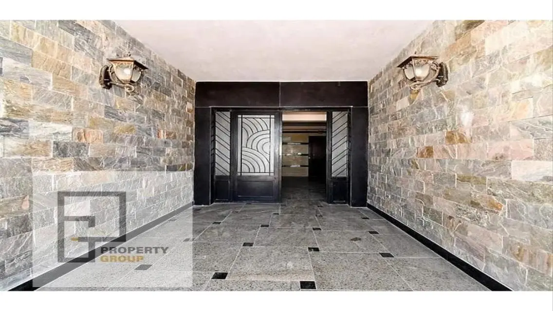 Luxury Apartment with Stunning View & 24/7 Security