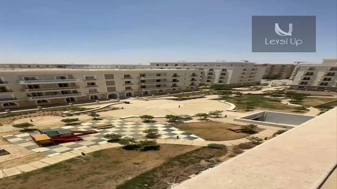 شقة فاخرة بإطلالة رائعة للبيع