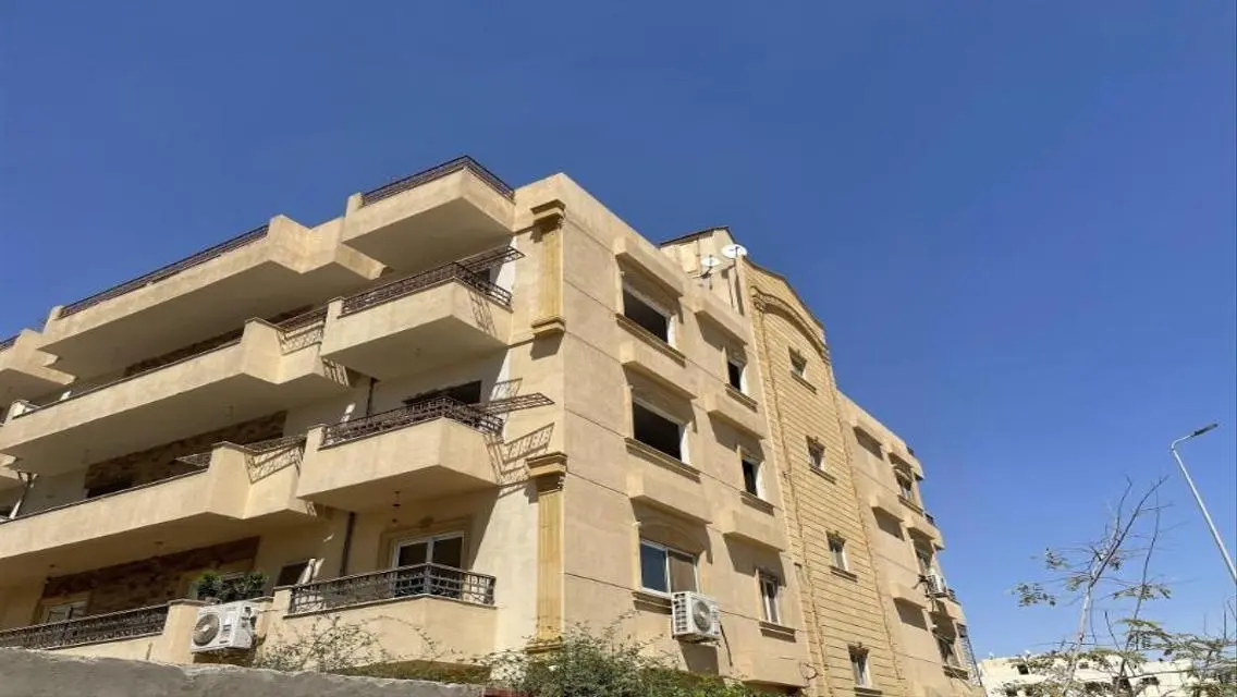 منزل فاخر للبيع بمساحة 280 متر