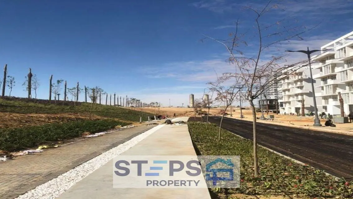 Luxury Apartment with Lake View at an Attractive Price