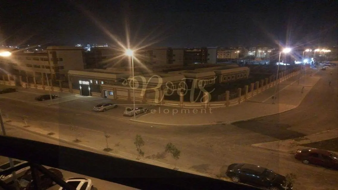 فيلا فاخرة للبيع بمساحة 2000 متر في موقع مميز