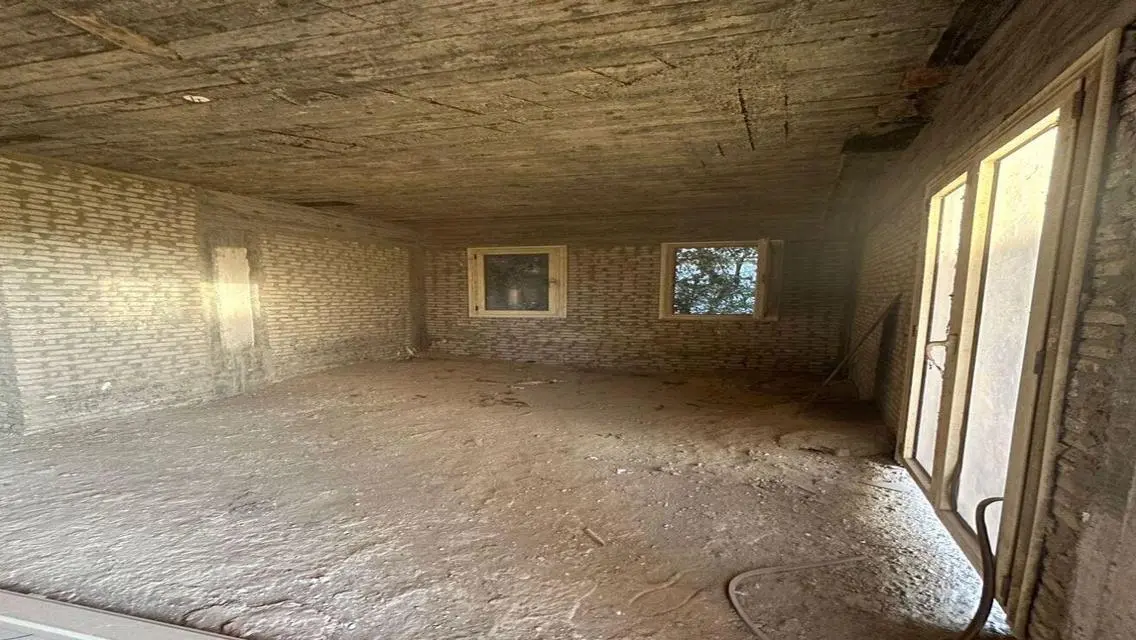 Luxury Property with Stunning View in Prime Location