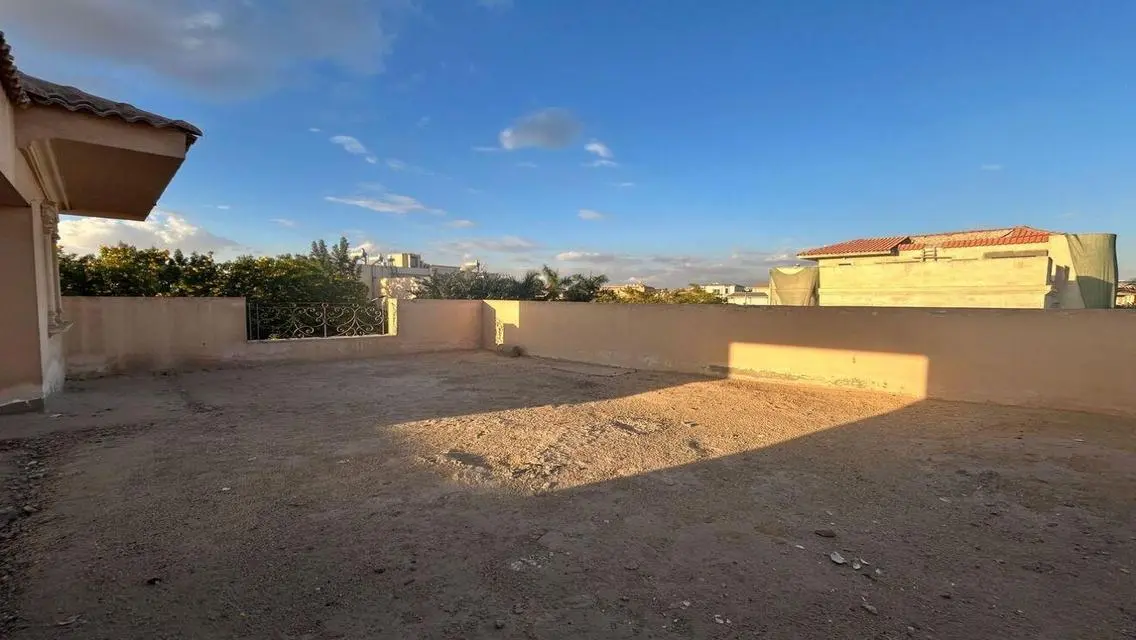 Luxury Property with Stunning View in Prime Location